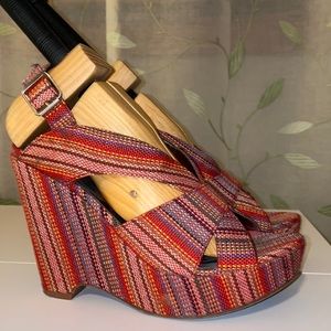 Crown Vintage Multicolered Striped Fabric Wedge Platform Heel Sandal - Size 6